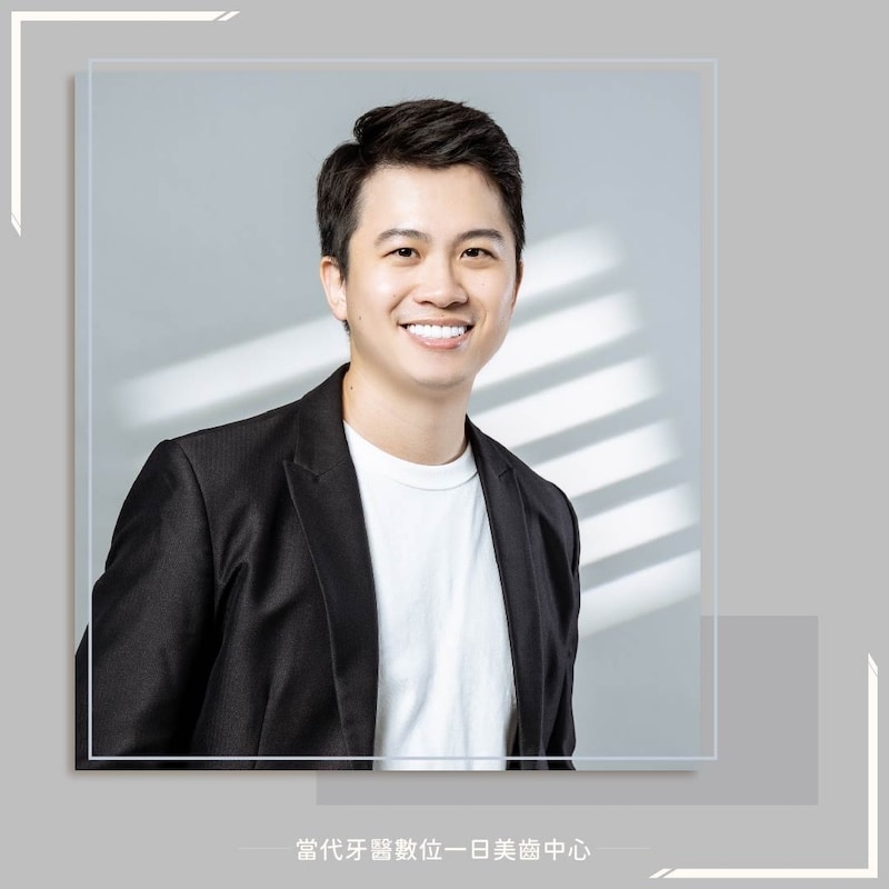 工具王阿璋完成陶瓷貼片後，展現白皙自然笑容